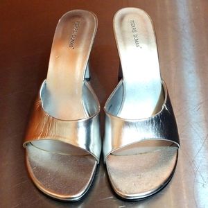 Pierre Dumas silver slide on 3 inch heels. 9m